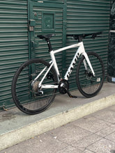 Cargar imagen en el visor de la galería, Bicicleta - Camp - GX350 Pearl White