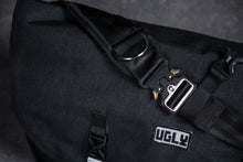 Cargar imagen en el visor de la galería, Morral Urbano - Ugly