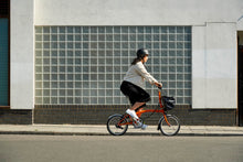Cargar imagen en el visor de la galería, Bicicleta - Plegable Brompton M3L SIGNAL ORANGE
