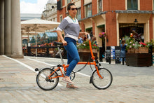 Cargar imagen en el visor de la galería, Bicicleta - Plegable Brompton M3L SIGNAL ORANGE