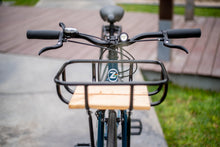 Cargar imagen en el visor de la galería, Canasta delantera - Zega