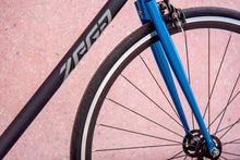 Cargar imagen en el visor de la galería, Bicicleta - Zega Fija 2Tone Cromoazul / Grafito