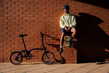 Cargar imagen en el visor de la galería, Bicicleta Plegable - Brompton C-Line 4 Velocidades (PREVENTA)
