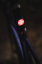Cargar imagen en el visor de la galería, Luces - Knog Blinder Mini Cross Twinpack
