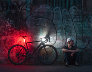 Luz - Knog Lil' Cobber Delantera - La Bicicletería