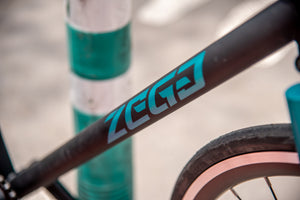 Bicicleta - Zega Fija 2Tone Cromoesmeralda / Grafito