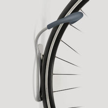 Cargar imagen en el visor de la galería, Rack de pared - Modelo Leonardo C/Bandeja - La Bicicletería

